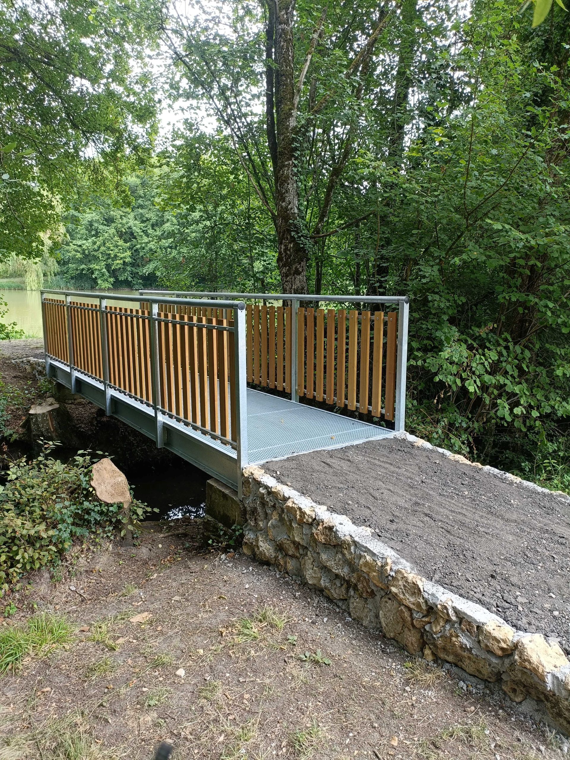 Passerelle Etang Bienvenue Sur Le Blog Officiel De La Commune De Marray